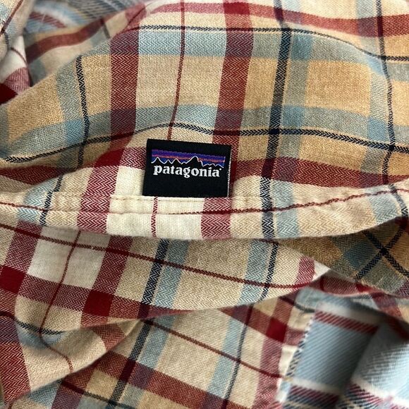 Patagonia Plaid Button Down Casual Shirt Medium - Picture 10 of 12